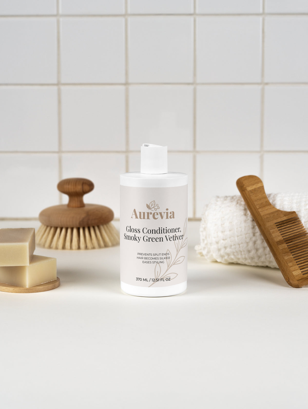 Aurevia Gloss Conditioner, Smoky Green Vetiver, prevents split ends, silken hair, eases styling, 370ml